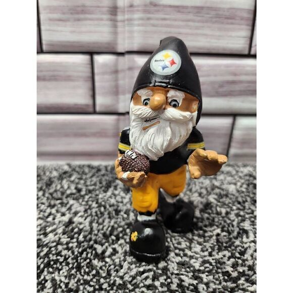 Pittsburgh Steelers Action Gnome  - Picture 1 of 7